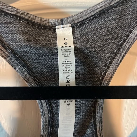 Lululemon swiftly tank - Picture 2 of 3